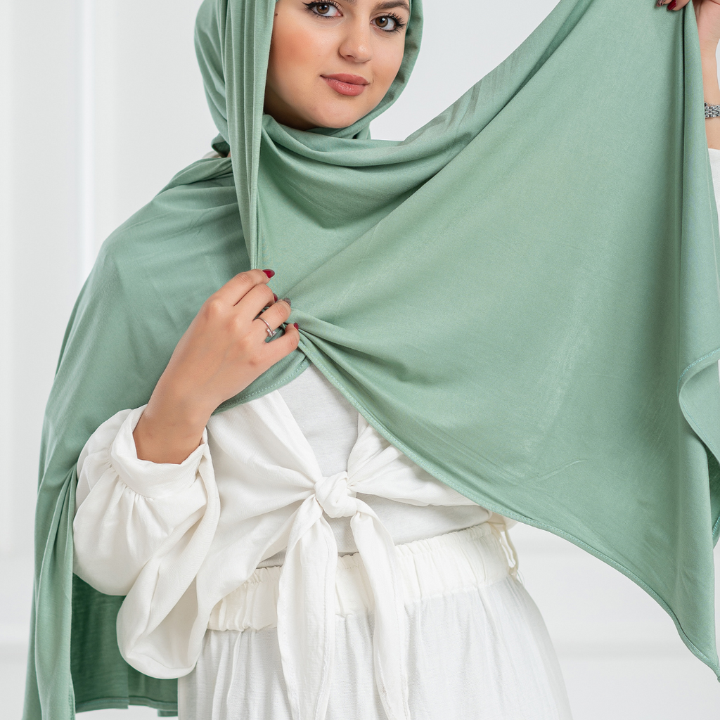 jersey hijab with neck bandana