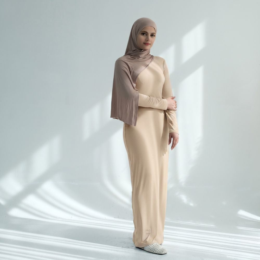 Basic Dress with sleeves Cotton material