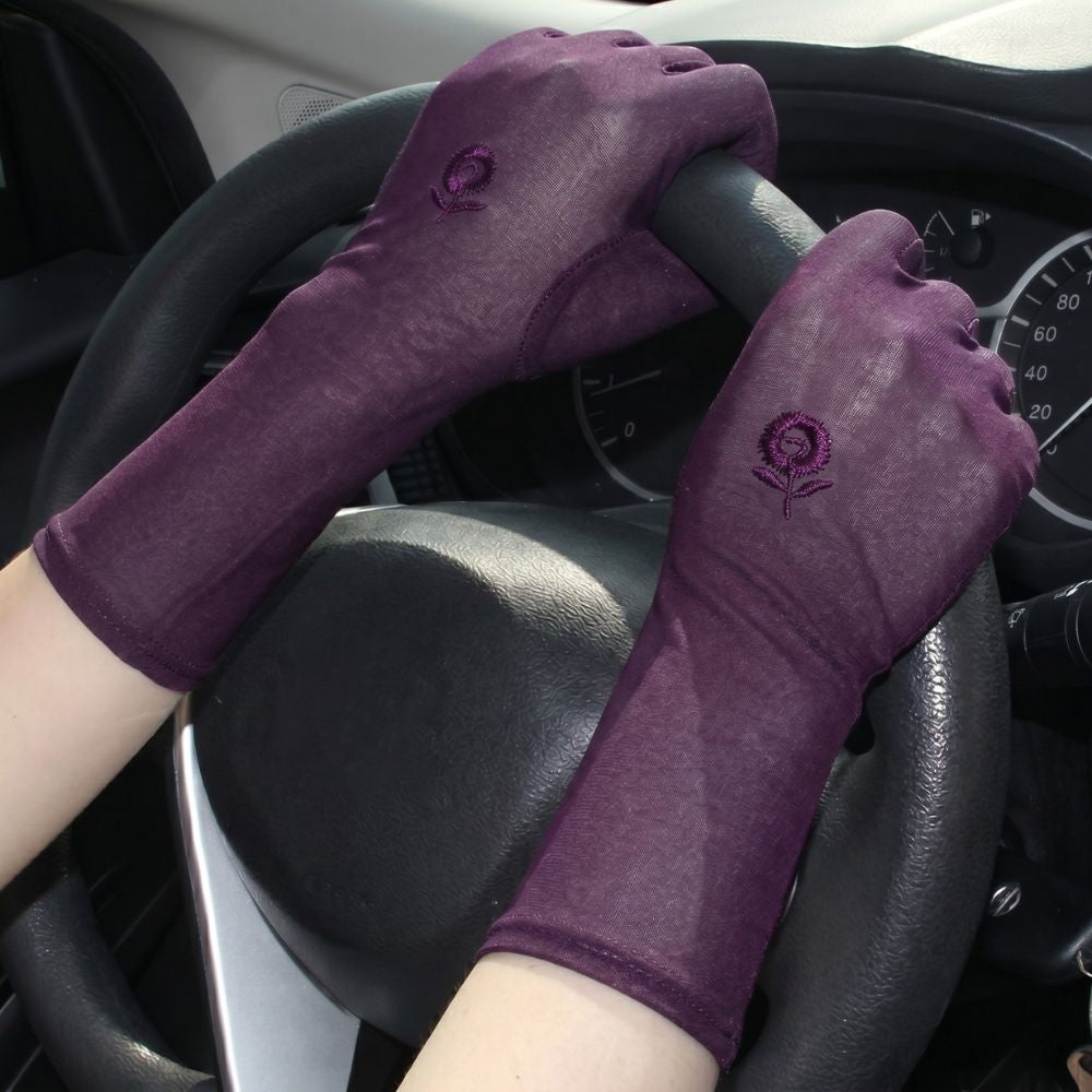 Cotton gloves