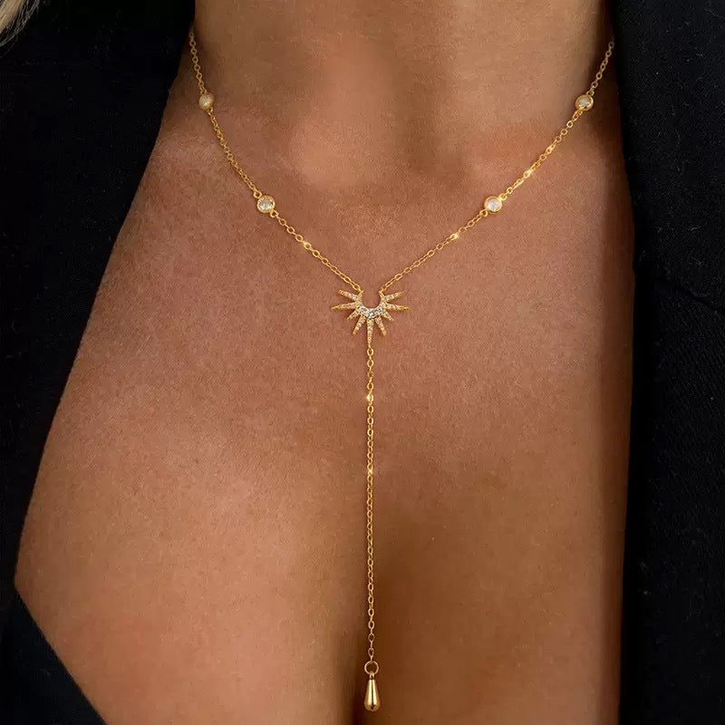 Elegant Pearl Chokers
