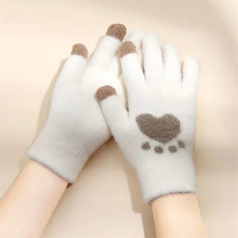 Heart gloves knitwear