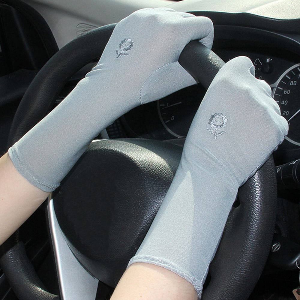 Cotton gloves