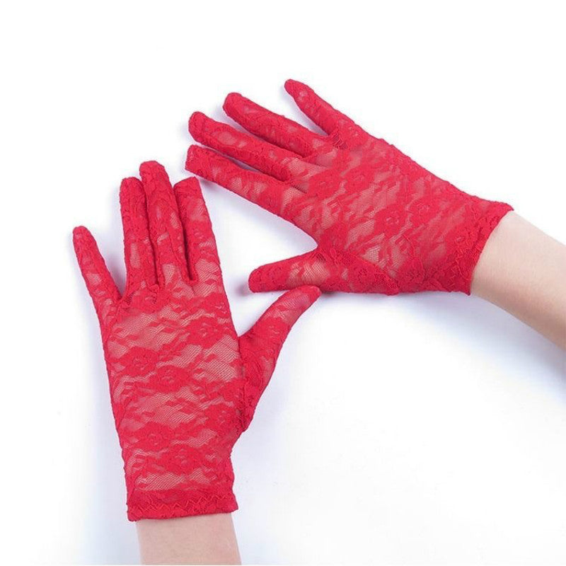 Lace gloves